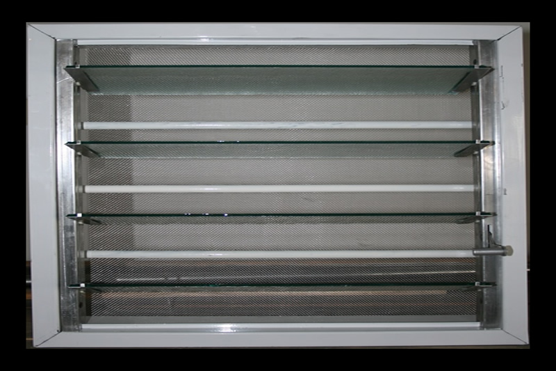 Ventana Rectangular con Hoja de Abrir de 1/2 Punto | Claraboyas Luz